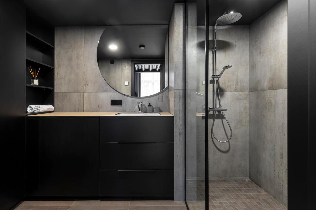 Stylish Loft With Terrace Paupys, Old Town Apartment Вилнюс Екстериор снимка