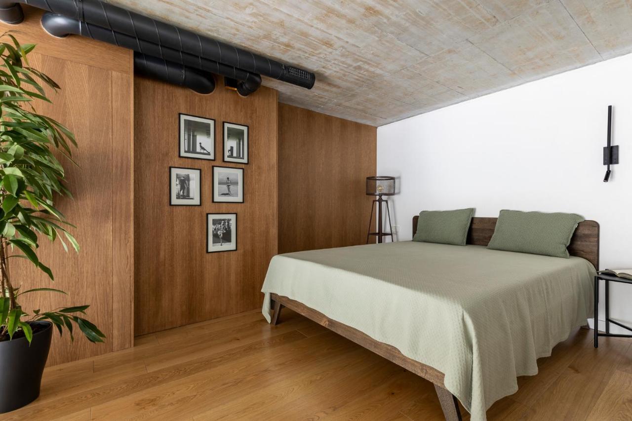 Stylish Loft With Terrace Paupys, Old Town Apartment Вилнюс Екстериор снимка