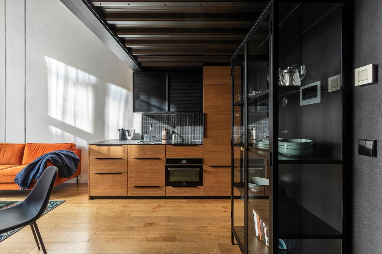 Stylish Loft With Terrace Paupys, Old Town Apartment Вилнюс Екстериор снимка